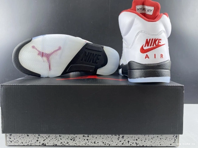 Chep Onekick Jordan DA1911-102 Retro Air Tongue Silver (2020) Red 5 Fire 0815